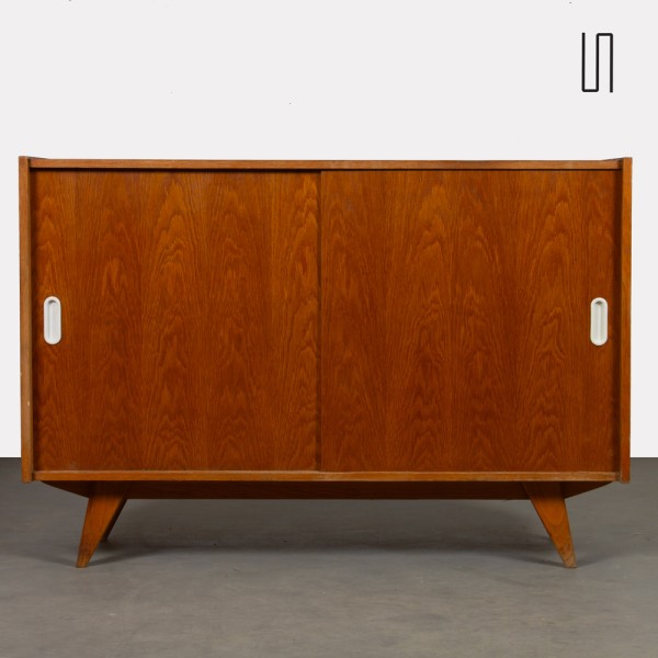 Commode en chêne, modèle U-452, par Jiroutek pour Interier Praha, 1960 - 