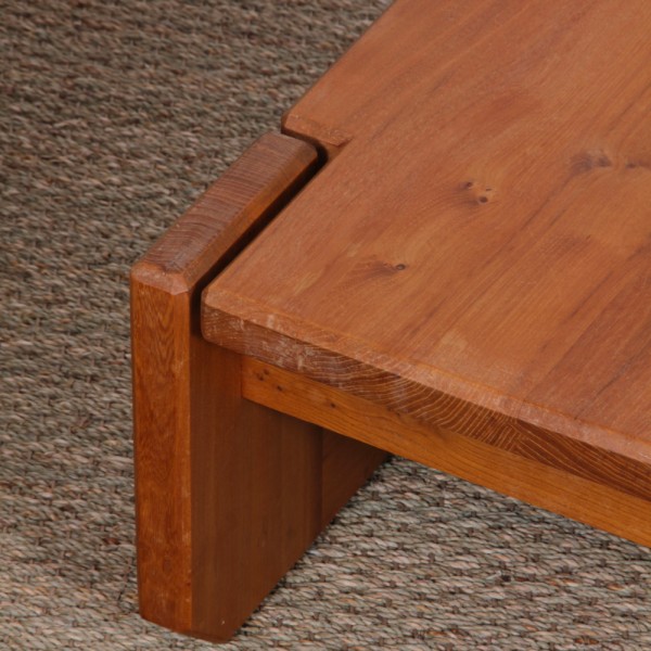 Table basse en orme pour Maison Regain, 1980 - Design Français