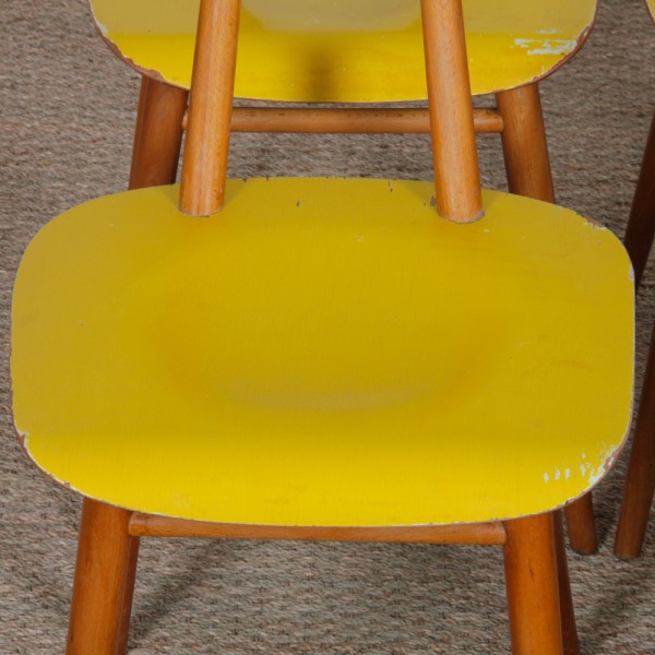 Ensemble de 4 chaises produites par Ton, 1960 - Design d'Europe de l'Est