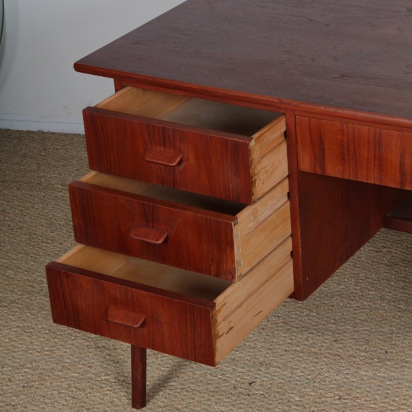 Bureau scandinave des années 1960 - Design Scandinave